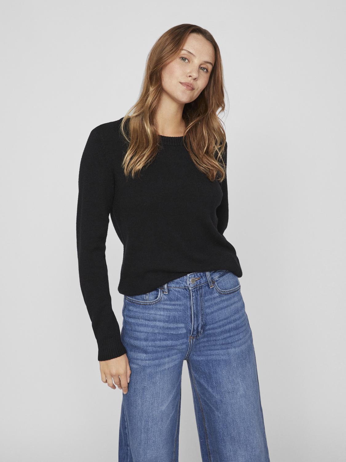 model_shot-front